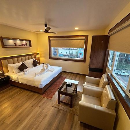 Āsansol Hotel Golden Orbit מראה חיצוני תמונה
