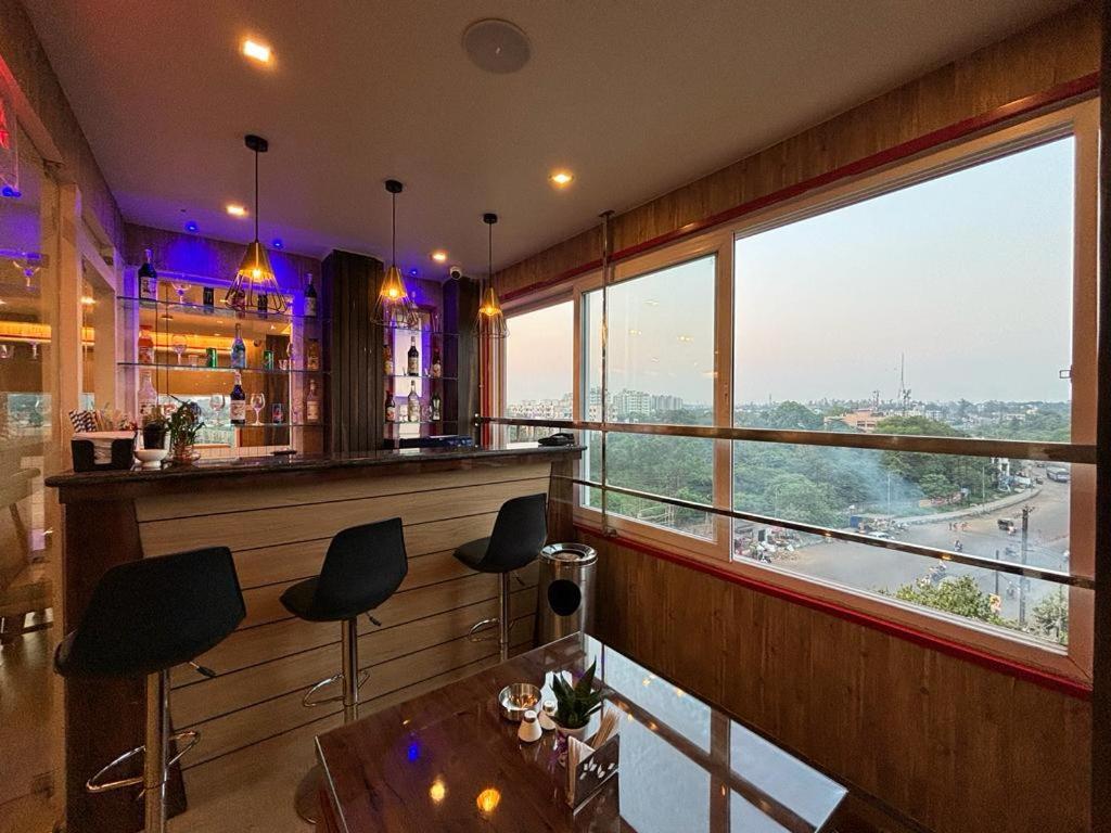 Āsansol Hotel Golden Orbit מראה חיצוני תמונה